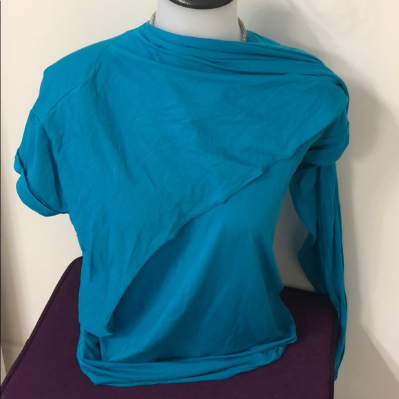 BCBGMAXAZRIA XS T-shirt with scarf design - Picture 2 of 8